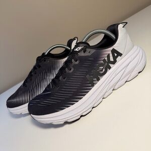 Hoka Rincon 3 Women’s 10 Running Shoes Black & White Athletic Sneakers